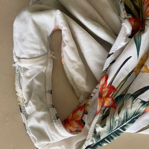 Banana Moon Womens One Piece White Floral Print Miller Kaelua Swimsuit Size M - Picture 5 of 8